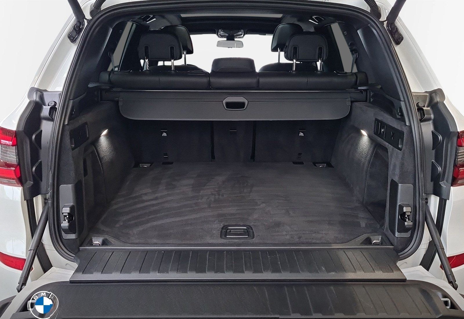 BMW X5 M50i Head-Up HK HiFi DAB Pano AHK ACC Laser u foto 14