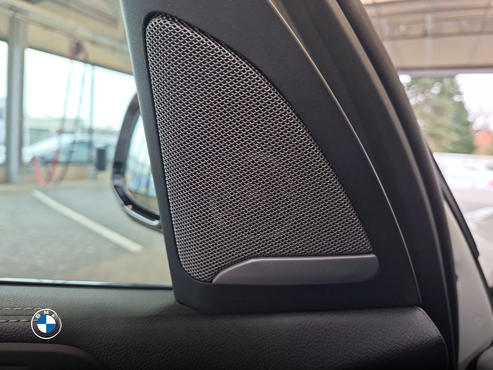 BMW X5 M50i Head-Up HK HiFi DAB Pano AHK ACC Laser u foto 17