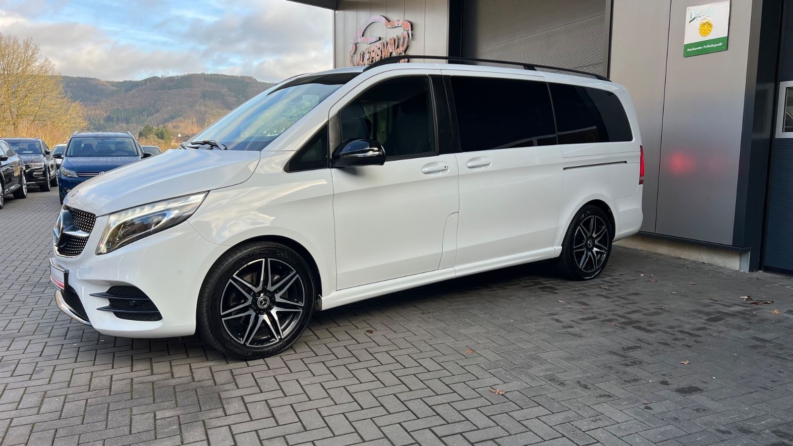 Mercedes-Benz V 220 V-Klasse EDITION 2020 lang AMG Line *Night foto 4