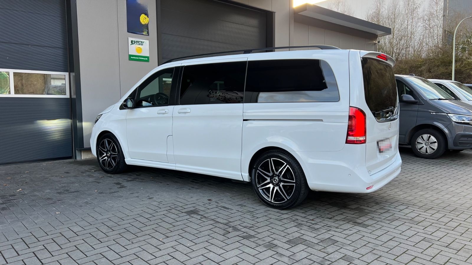 Mercedes-Benz V 220 V-Klasse EDITION 2020 lang AMG Line *Night foto 10