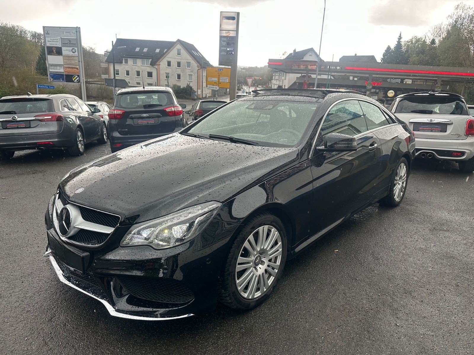 Mercedes-Benz E 200 Coupe AMG-Line *PANO*NAVI*TOTW*ACC foto 2