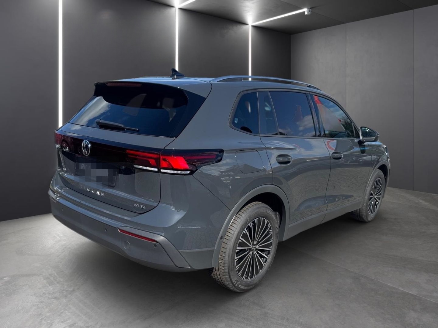 Volkswagen Tiguan Goal 1.5 eTSI DSG LED Navi 18 Zoll elektr foto 5
