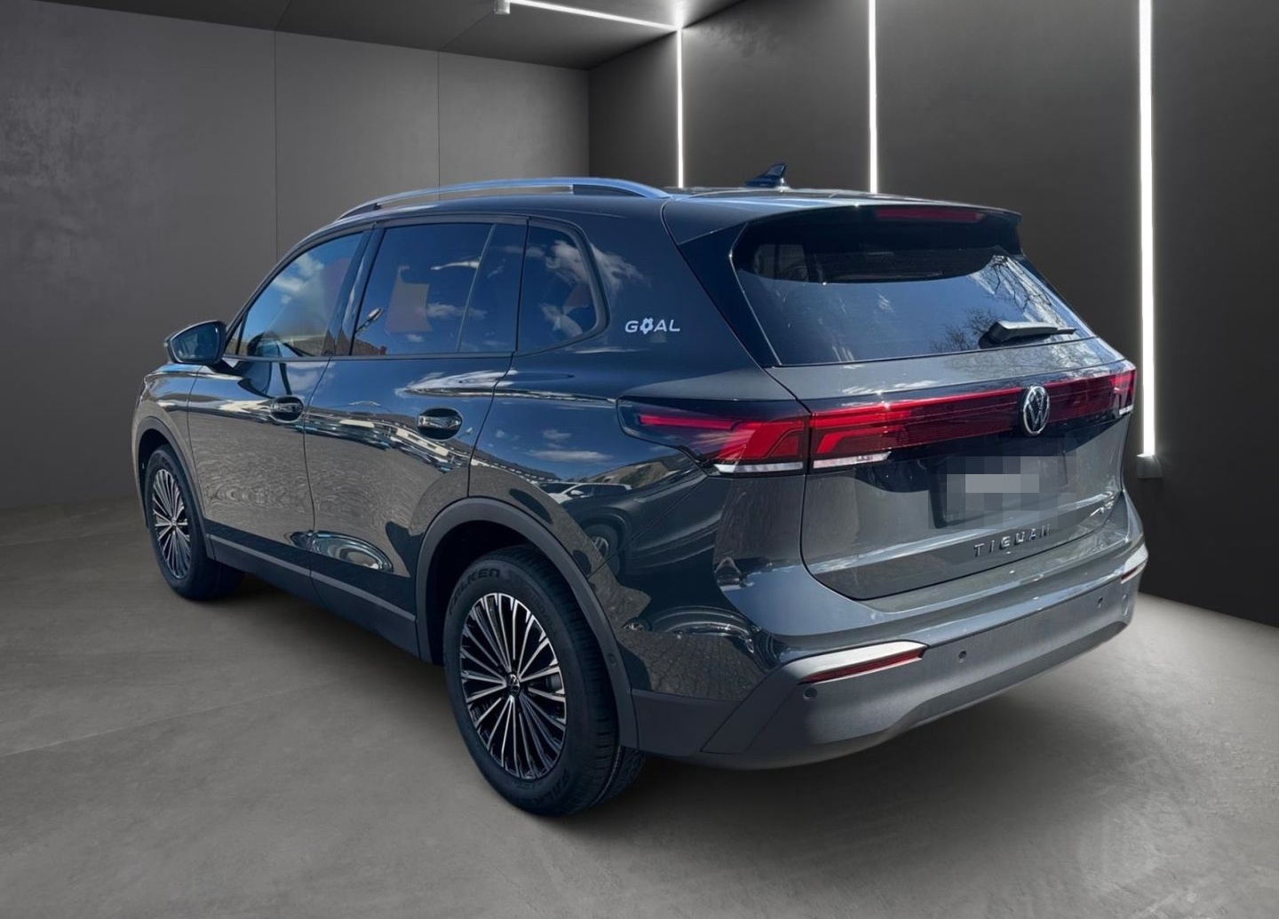 Volkswagen Tiguan Goal 1.5 eTSI DSG LED Navi 18 Zoll elektr foto 6