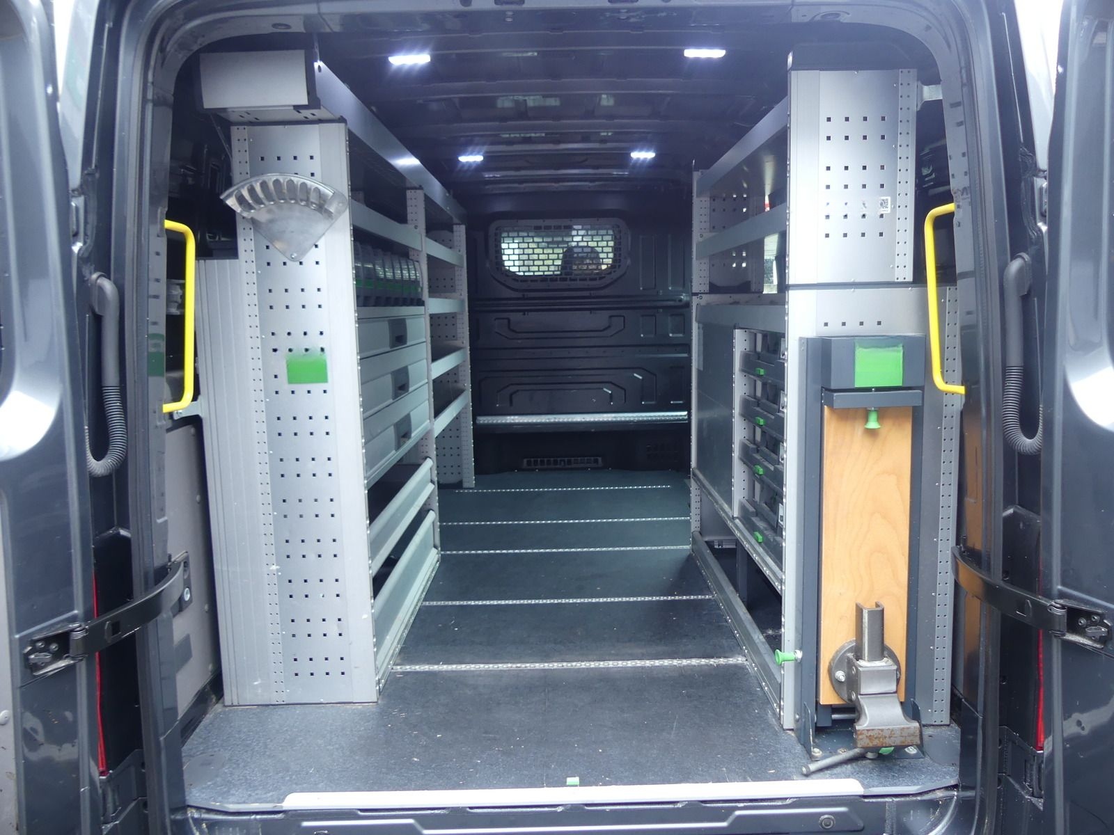 Volkswagen Crafter Kasten 2.0 TDI Autom. 4Mot BOTT/LED/STDH foto 11