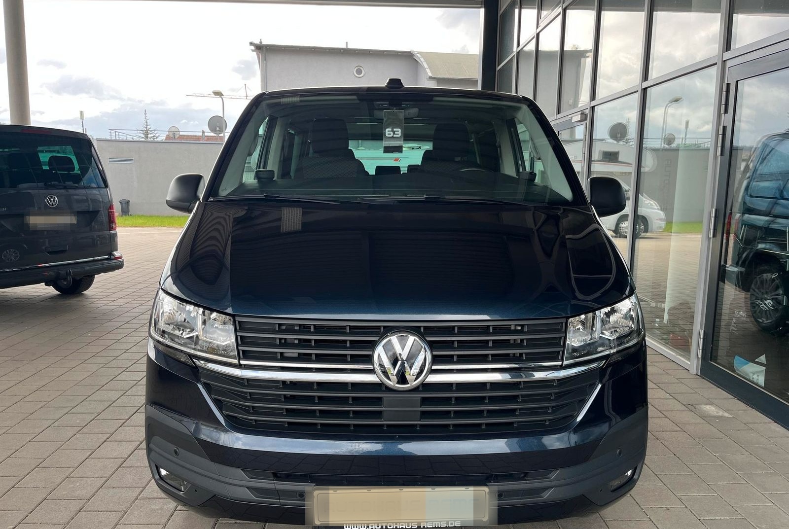 Volkswagen T6.1 Multivan NAVI, ACC, KLIMAAUTO,SITZHEIZUNG foto 2