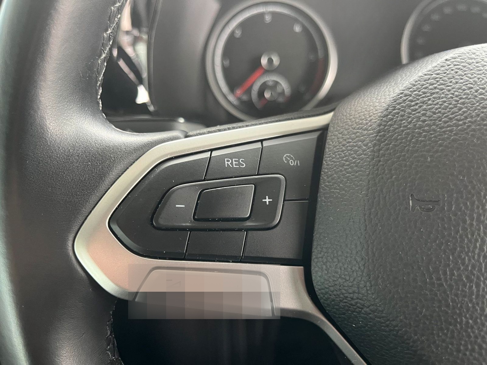 Volkswagen T6.1 Multivan NAVI, ACC, KLIMAAUTO,SITZHEIZUNG foto 17