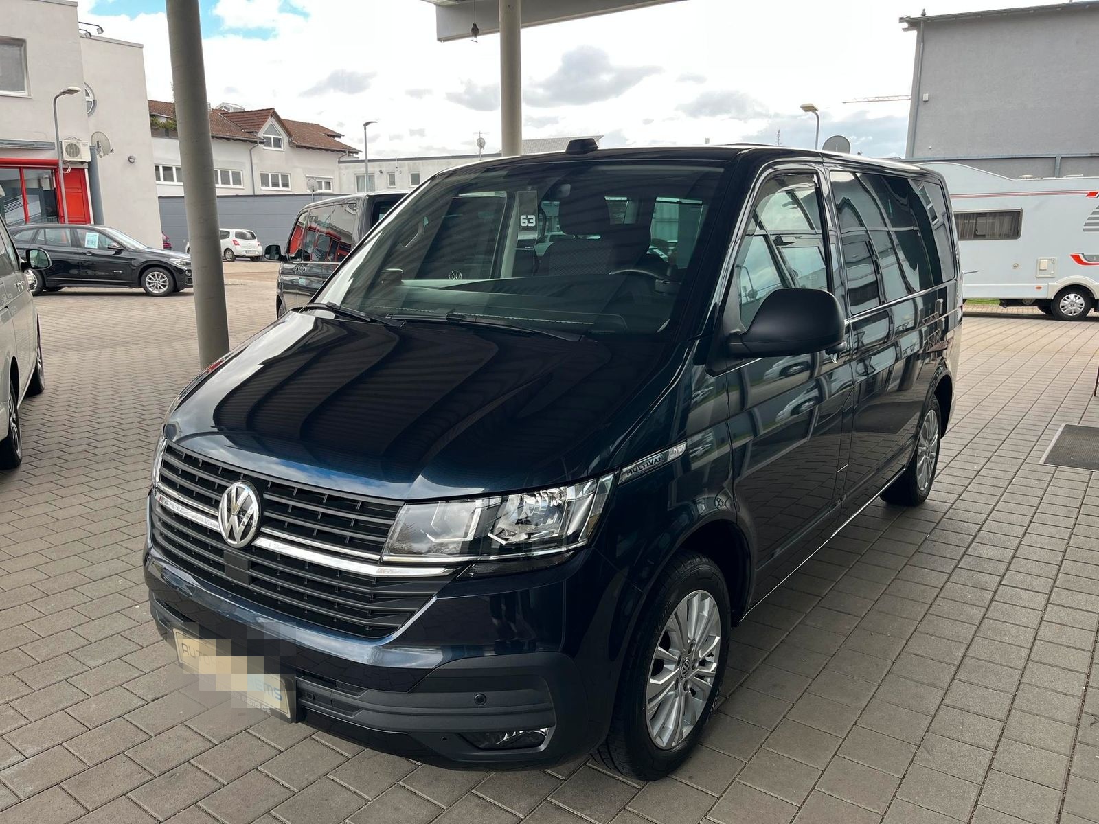 Volkswagen T6.1 Multivan NAVI, ACC, KLIMAAUTO,SITZHEIZUNG foto 3