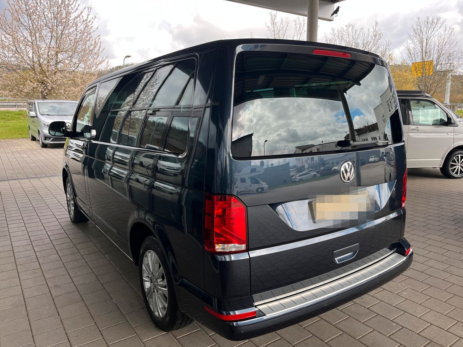 Volkswagen T6.1 Multivan NAVI, ACC, KLIMAAUTO,SITZHEIZUNG foto 4