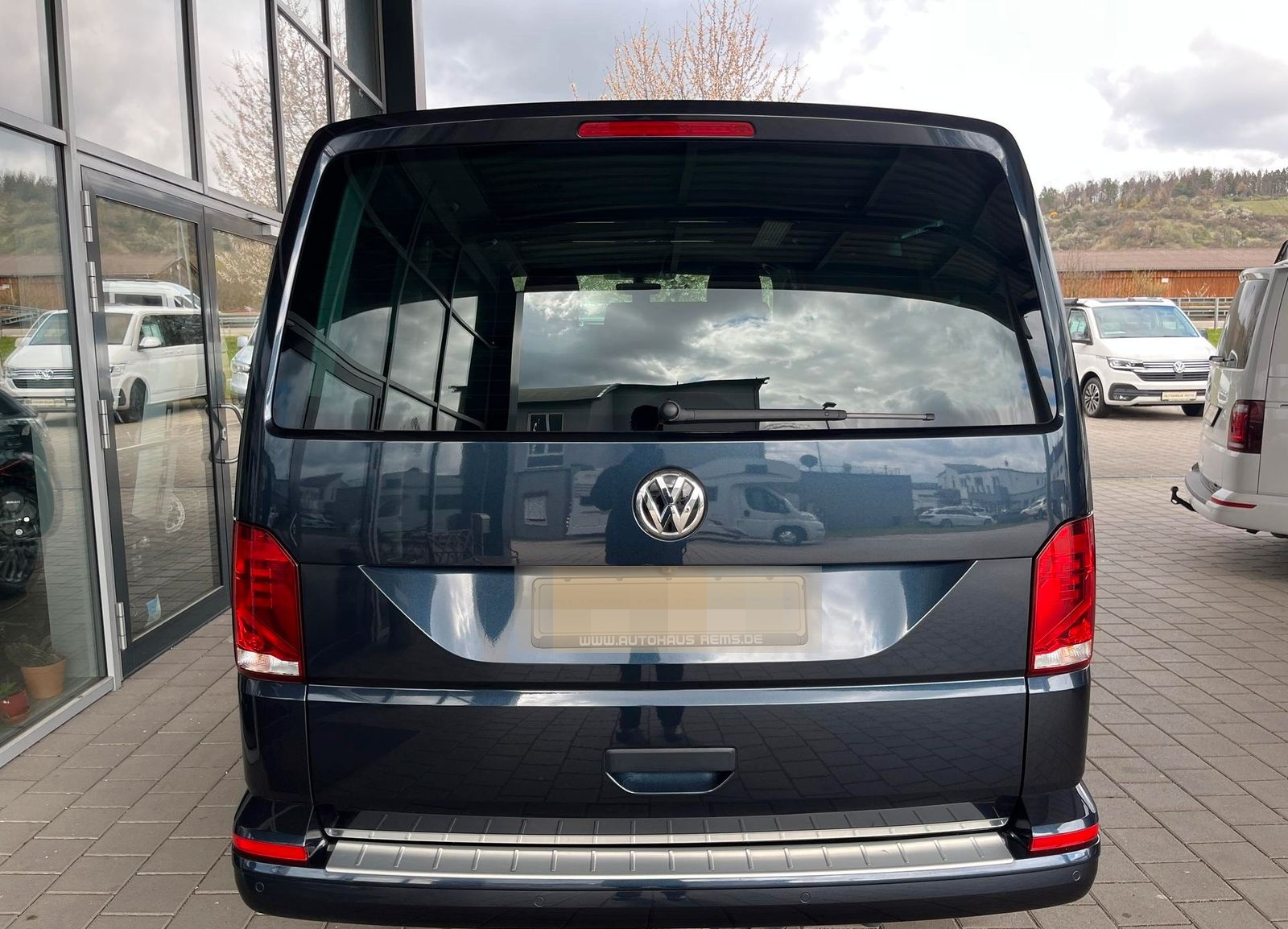 Volkswagen T6.1 Multivan NAVI, ACC, KLIMAAUTO,SITZHEIZUNG foto 5
