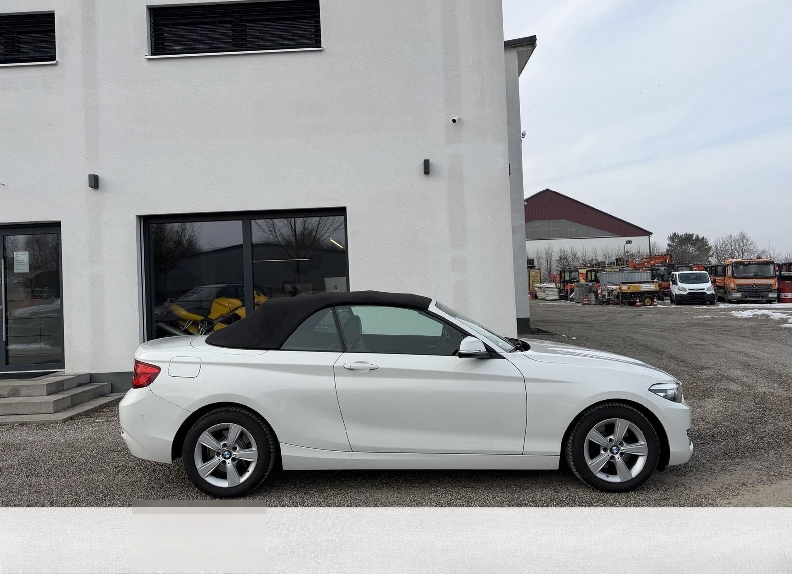 BMW 220 i Cabrio Advantage*LEDER*NAVI*LED*DAB foto 4
