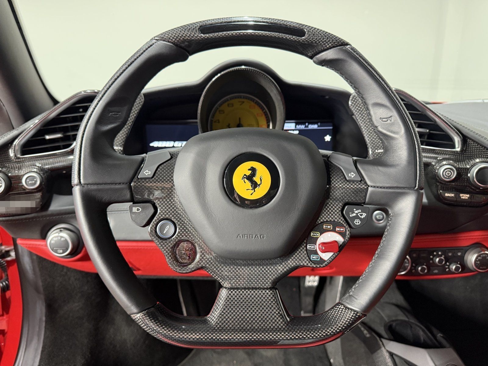 Ferrari 488 GTB Lift 2x Carbon Keramik RFK foto 22