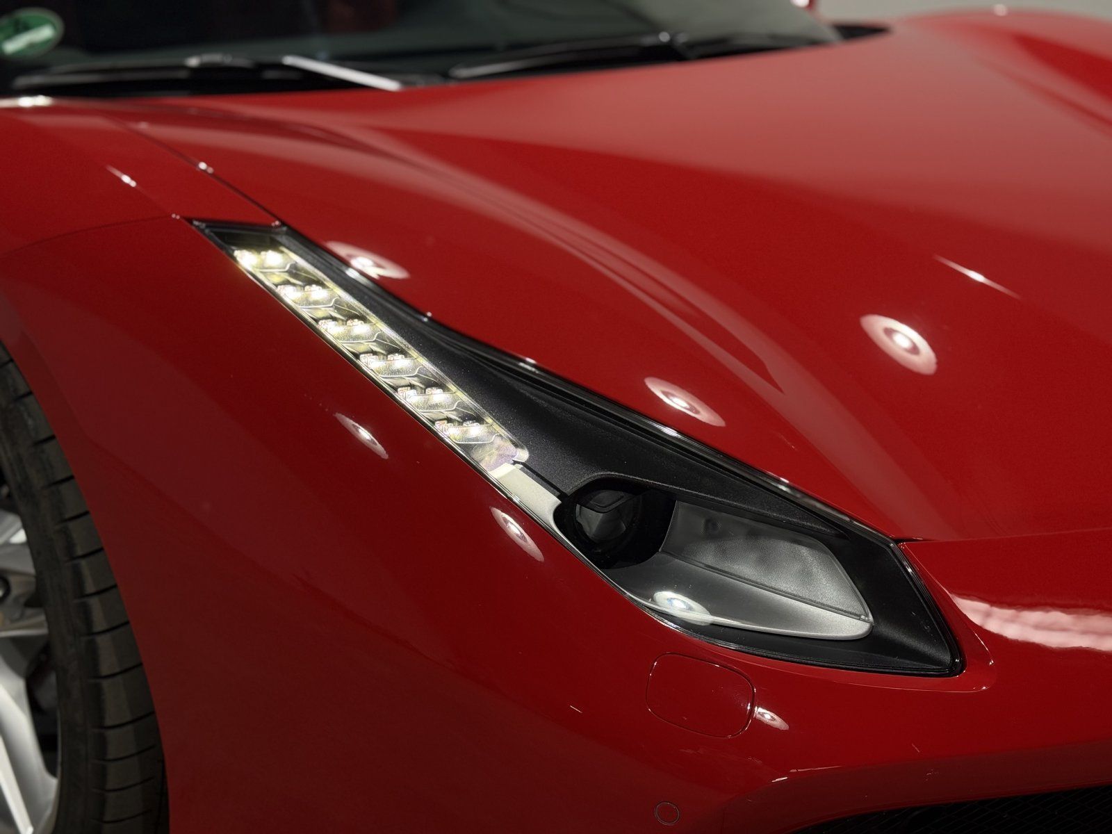 Ferrari 488 GTB Lift 2x Carbon Keramik RFK foto 10