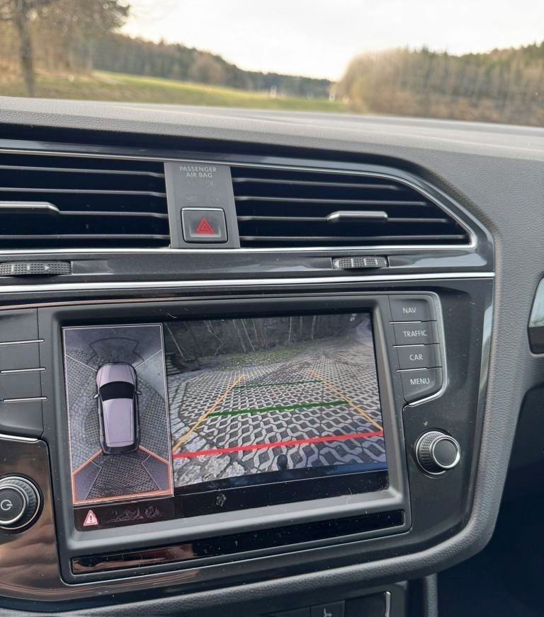 Volkswagen Tiguan Higl*AHK*360°*LED*Navi*Klima foto 10