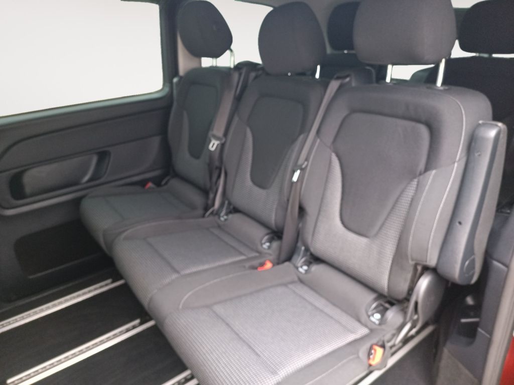 Mercedes-Benz V 220 d kompakt 9G-TRONIC Edition foto 13