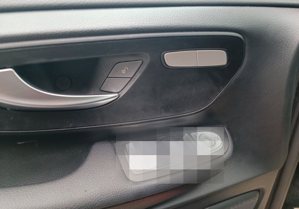 Mercedes-Benz V 220 d kompakt 9G-TRONIC Edition foto 16