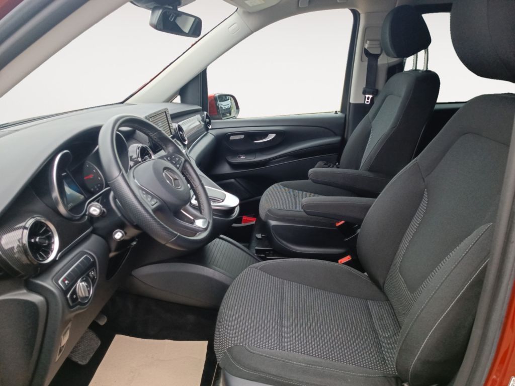 Mercedes-Benz V 220 d kompakt 9G-TRONIC Edition foto 9