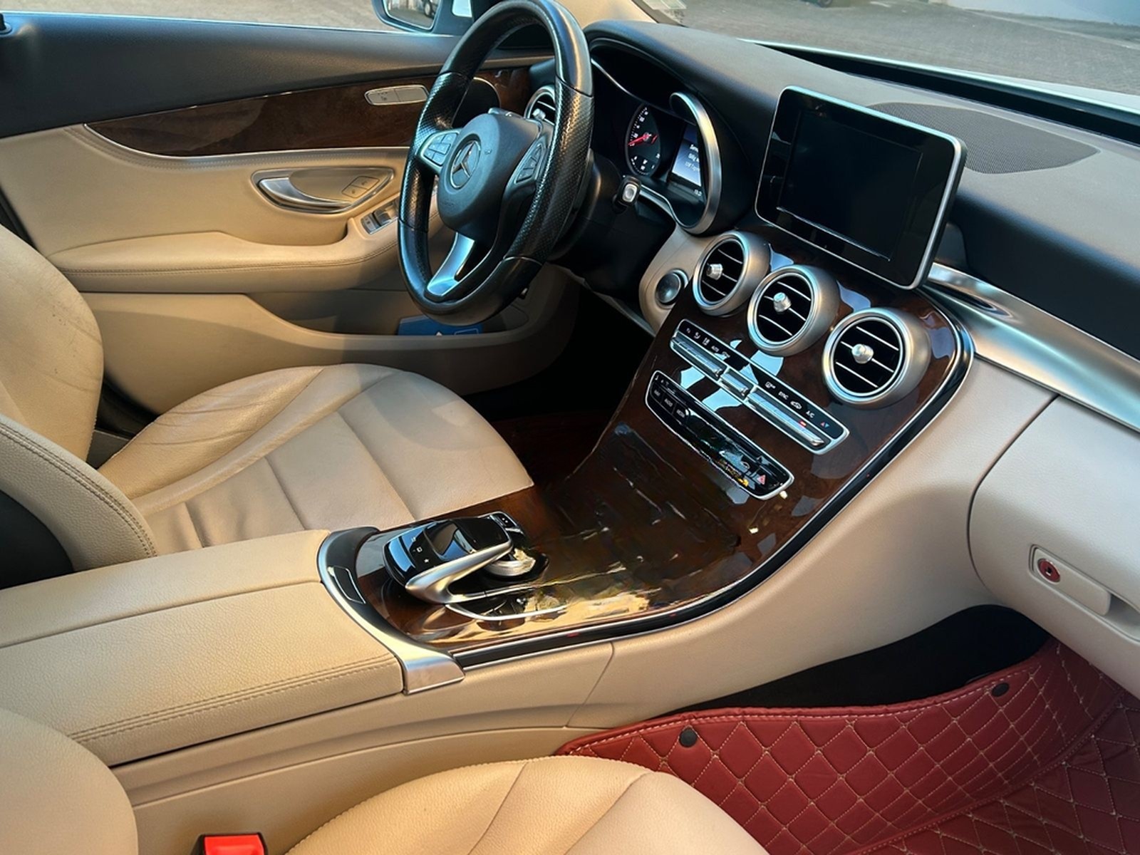 Mercedes-Benz C 200 C Limousine C 200 CGI/Top Car foto 3