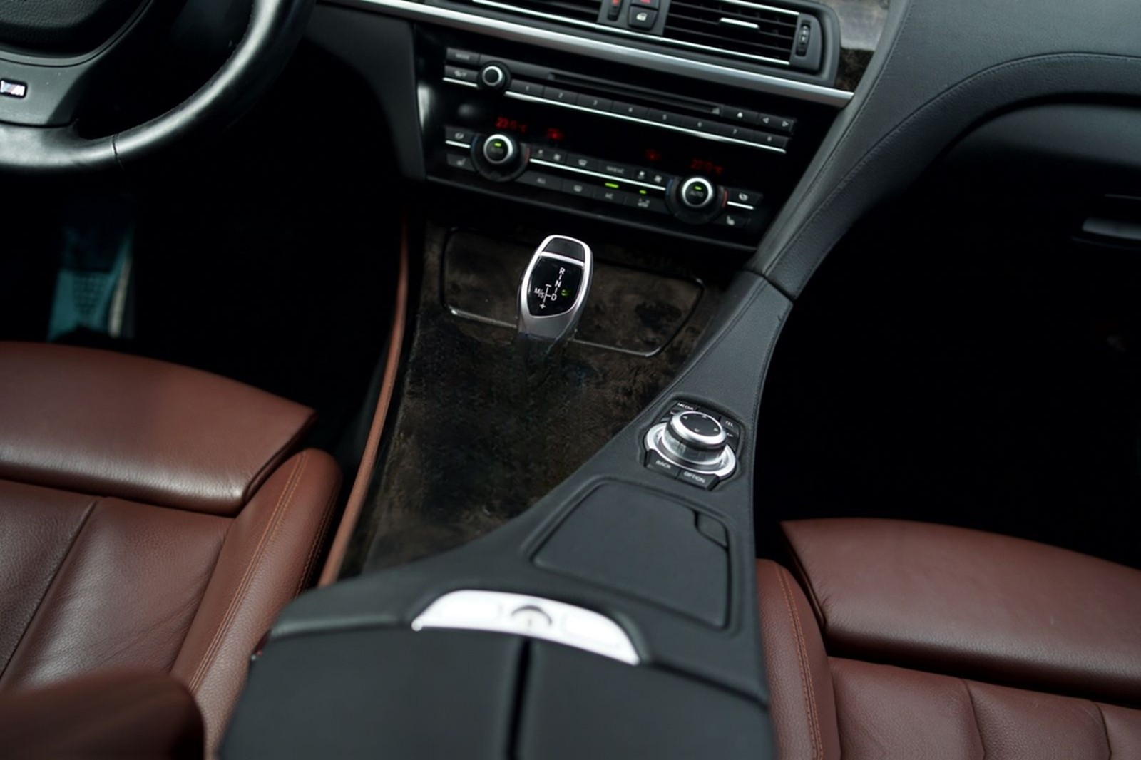 BMW 650i Coupe LED Softclose HUD Keyless Kamera foto 14