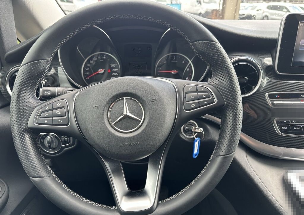Mercedes-Benz V 250 d Edition Lang 5-Sitze 4x4 AHK 2.0t Tempom foto 14