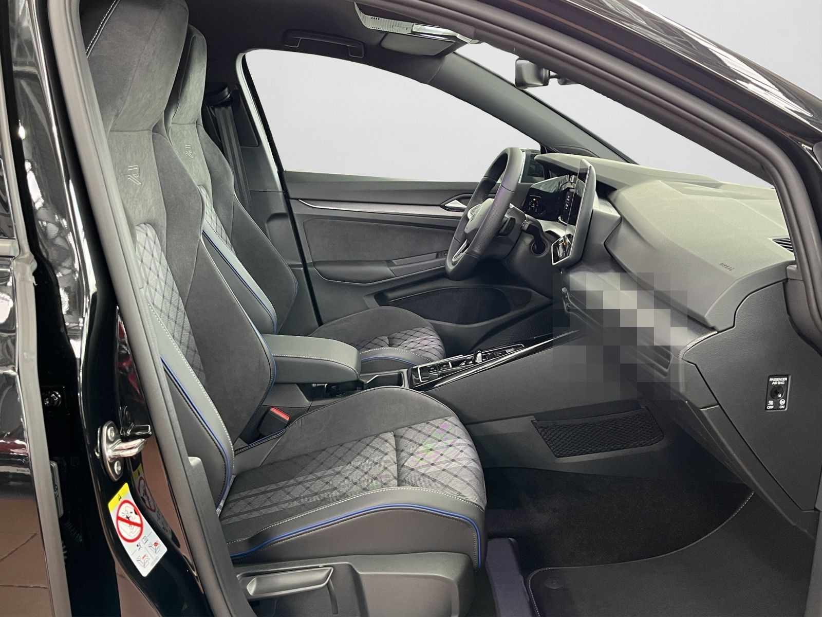 Volkswagen Golf R-Line 1,5 l eTSI OPF 110 kW (150 PS) 7-Gan foto 4