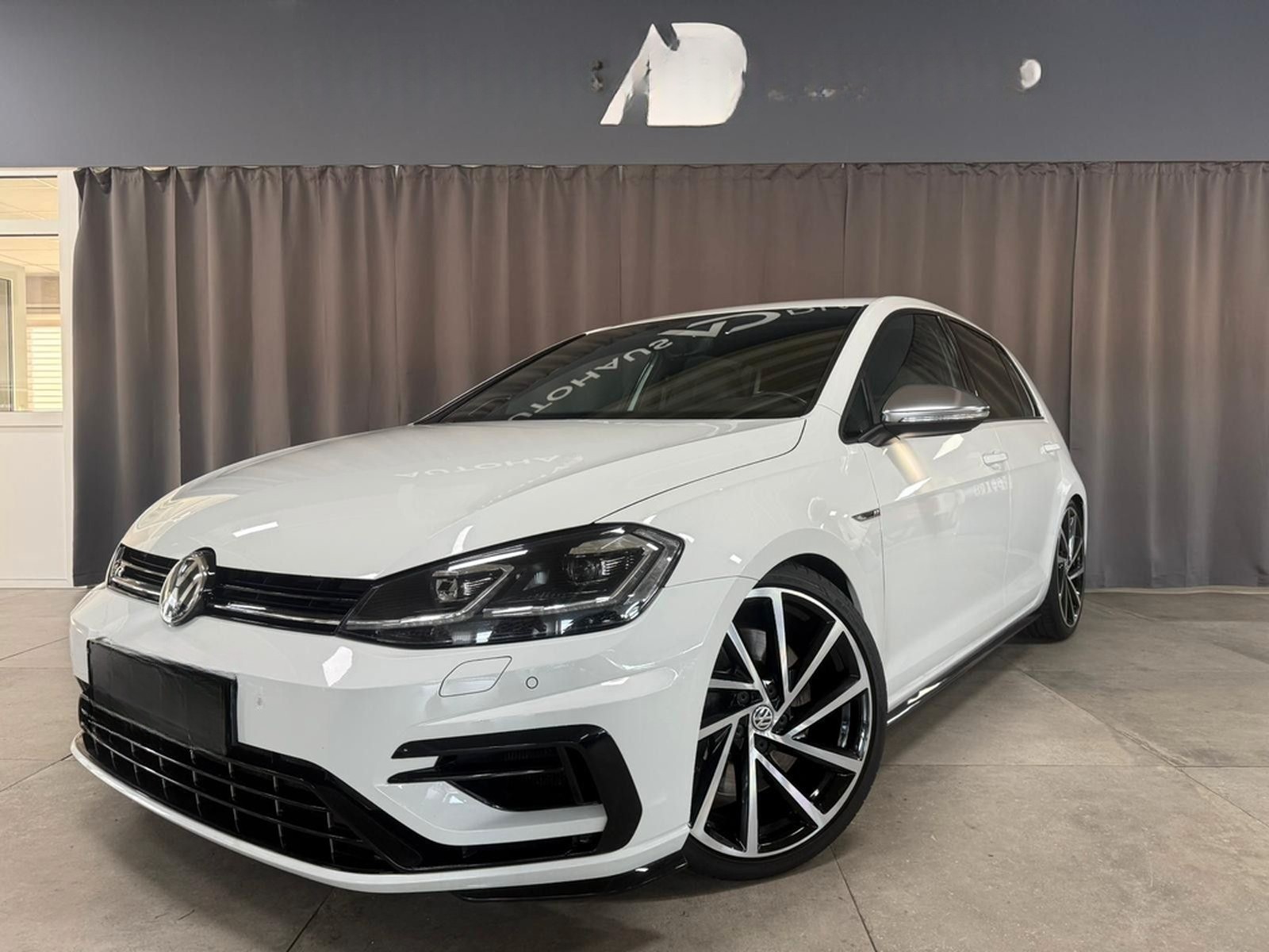 Volkswagen VII Lim. R * DSG * VIRTUAL * DYNAUDIO* foto 2
