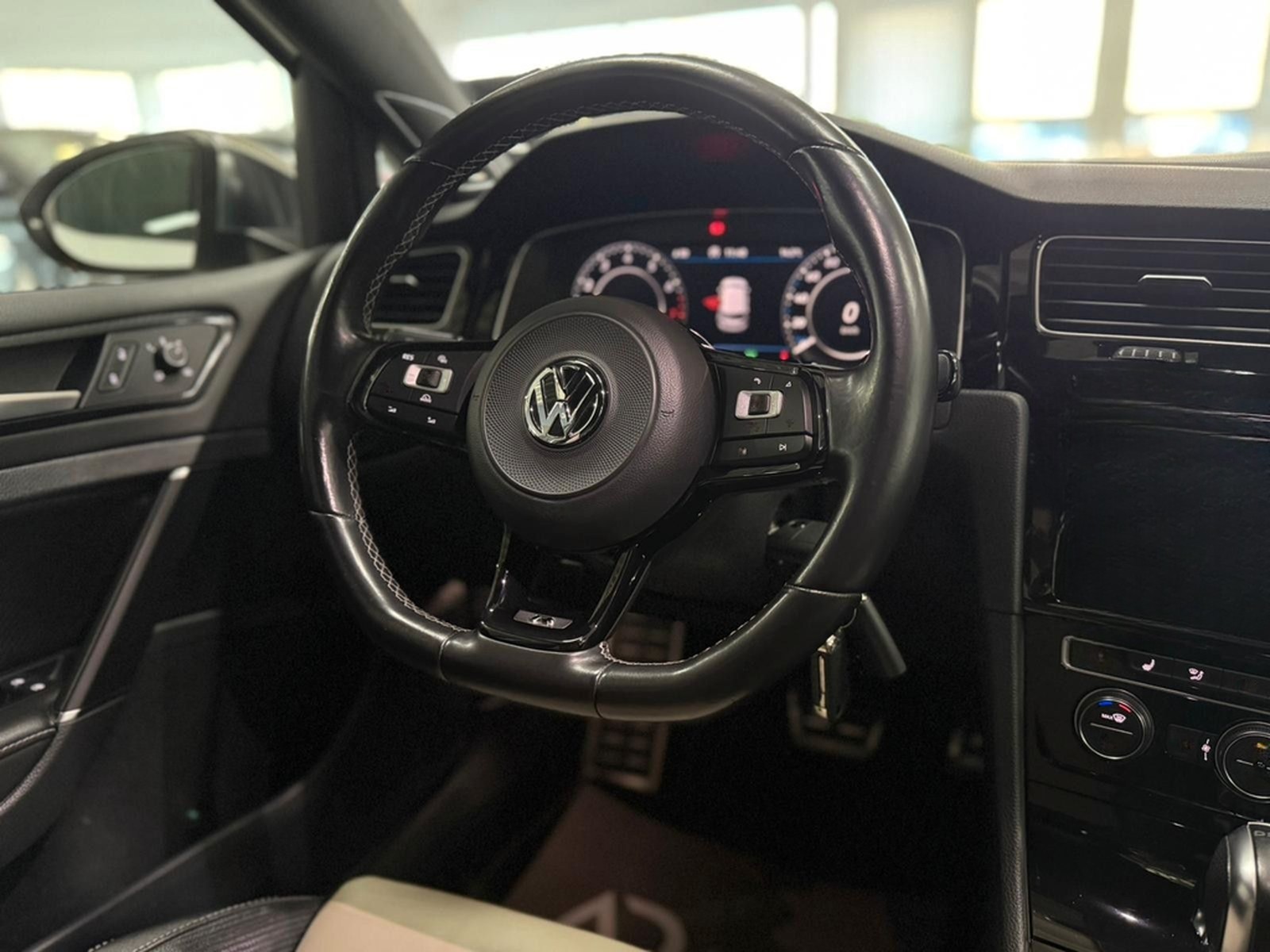 Volkswagen VII Lim. R * DSG * VIRTUAL * DYNAUDIO* foto 22