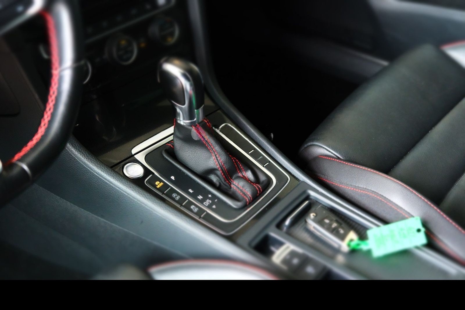 Volkswagen Golf 2.0 TSI GTI DSG Performance "LEDER"ACC"CAM" foto 28