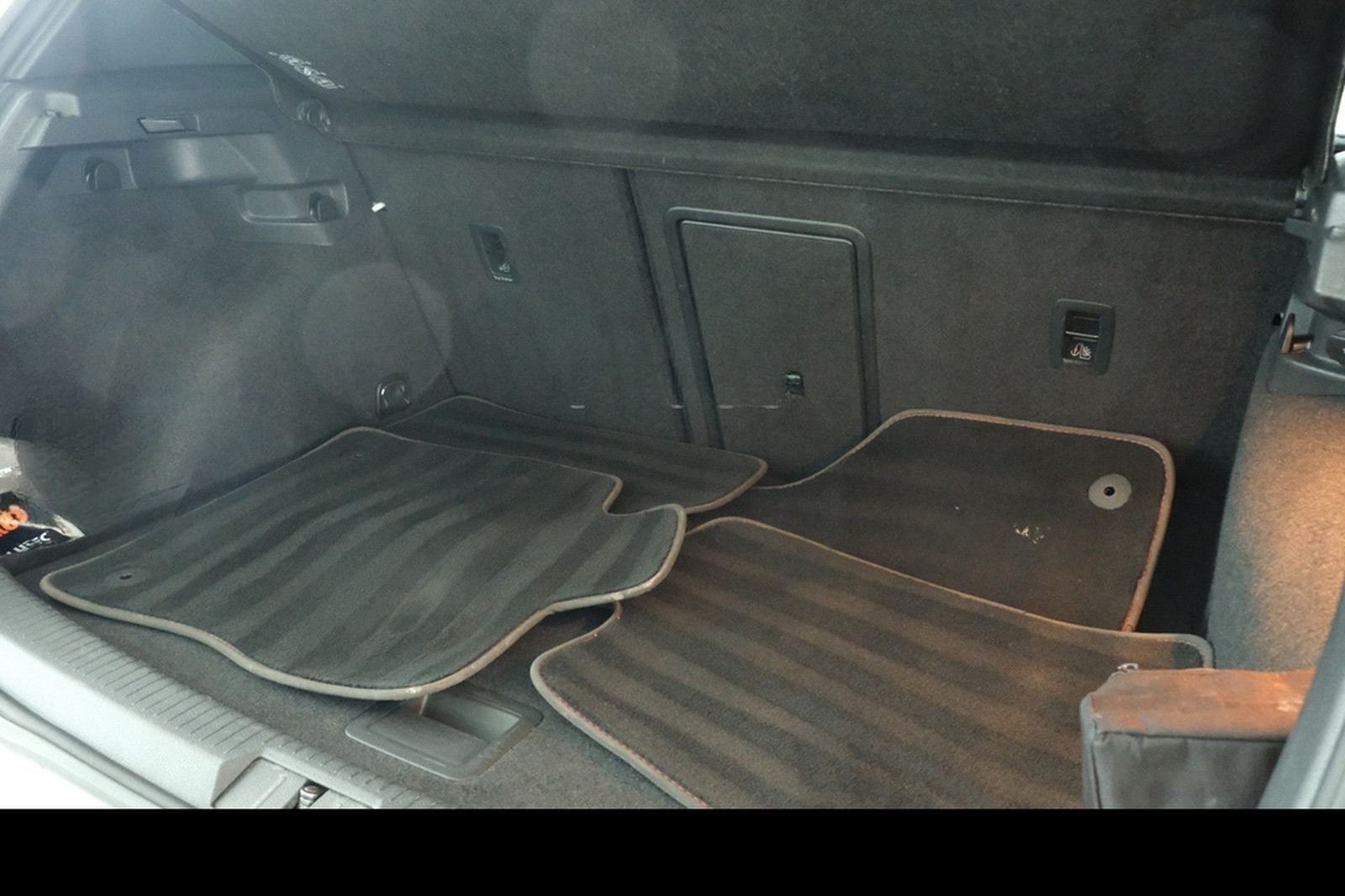 Volkswagen Golf 2.0 TSI GTI DSG Performance "LEDER"ACC"CAM" foto 46