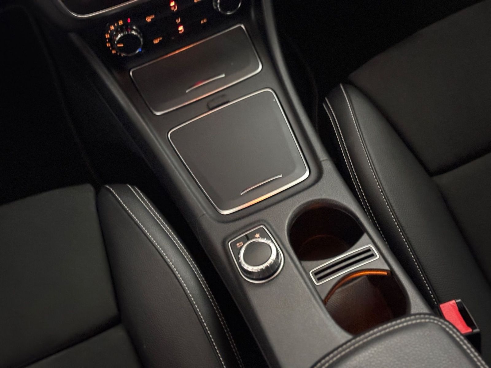Mercedes-Benz A 200 AMG Sport Line Edition LED ALCANTARA foto 14