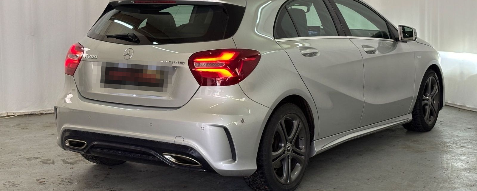 Mercedes-Benz A 200 AMG Sport Line Edition LED ALCANTARA foto 5