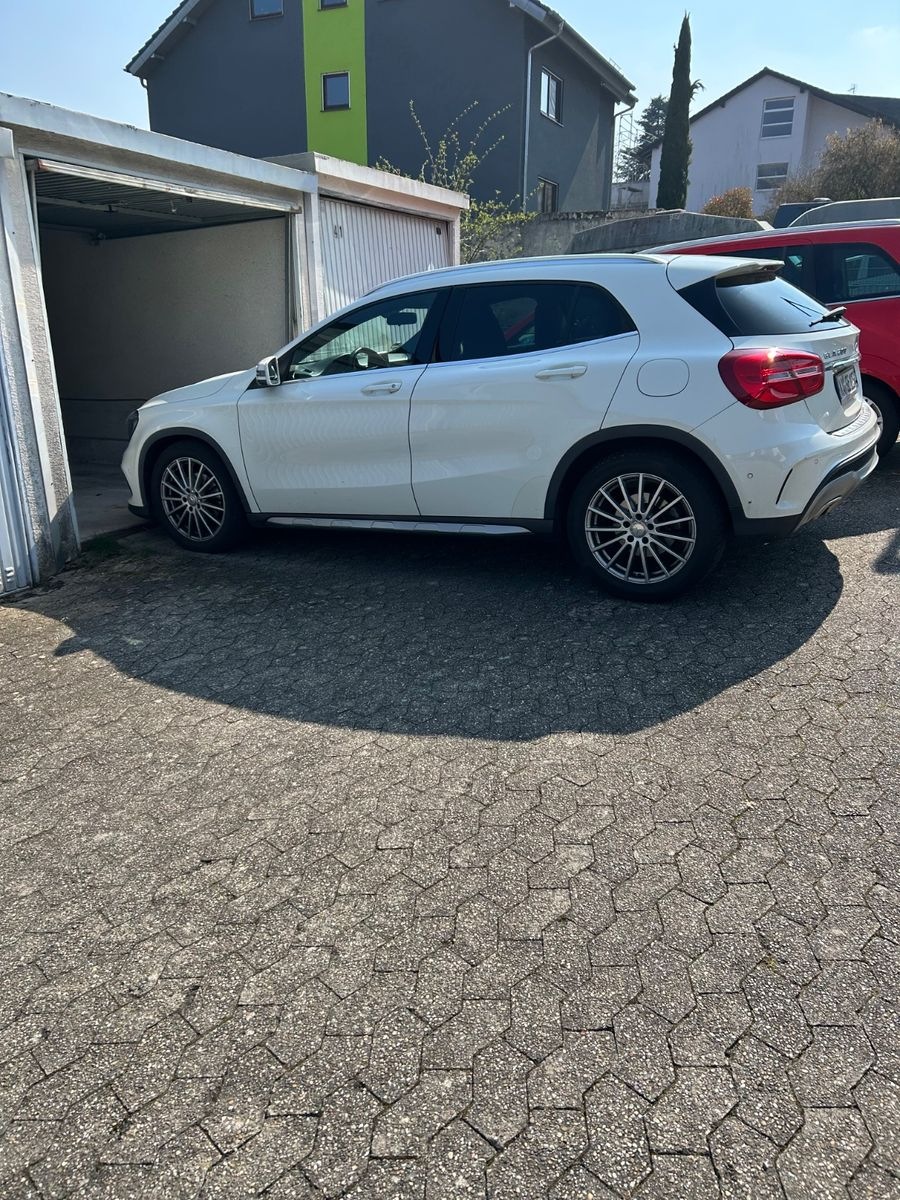 Mercedes-Benz GLA 200 Edition 1 Edition 1 foto 8
