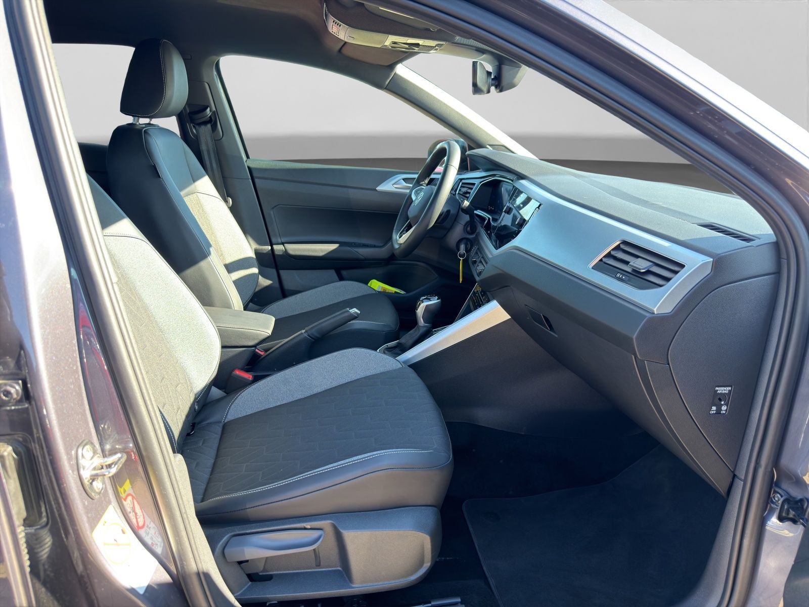 Volkswagen Taigo 1.0 TSI DSG GOAL ACCSITZHZG NAVI foto 4