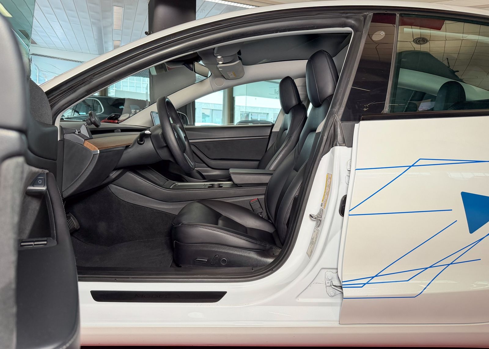 Tesla Model 3 LongRange Dual AWD AHK MWST ACCAutopilot foto 12