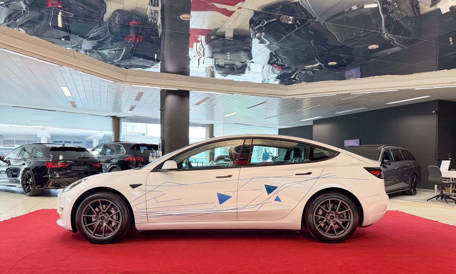 Tesla Model 3 LongRange Dual AWD AHK MWST ACCAutopilot foto 4