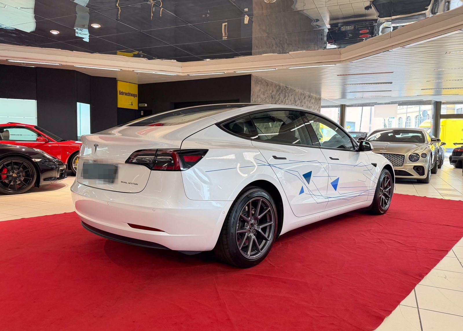 Tesla Model 3 LongRange Dual AWD AHK MWST ACCAutopilot foto 7