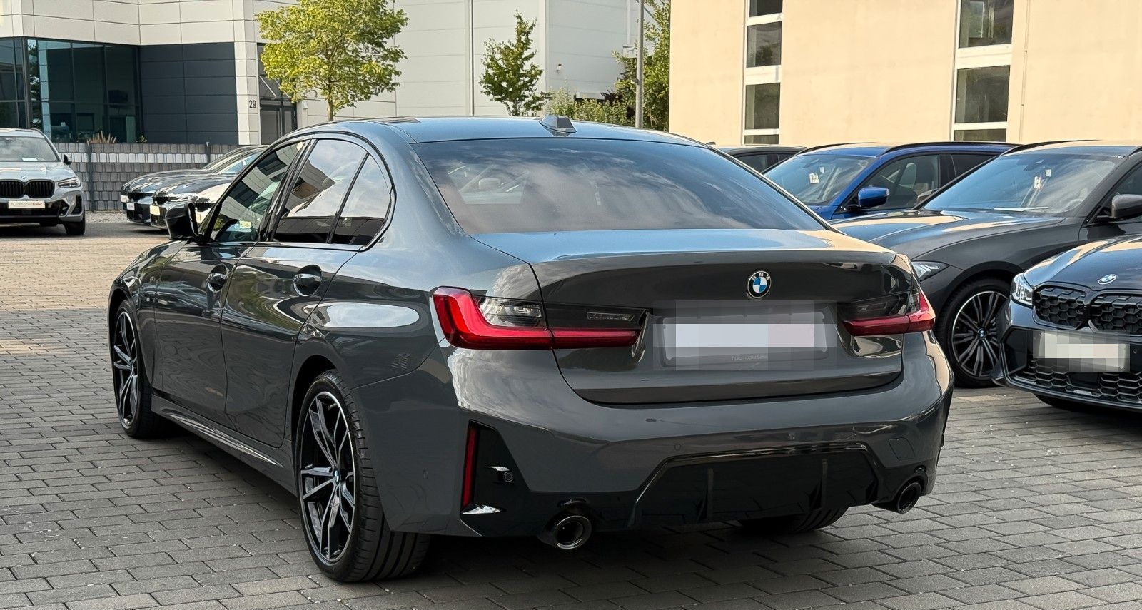 BMW 320d xD M Sport 19" ACC HuD StHzg Ad.LED Komfort foto 16