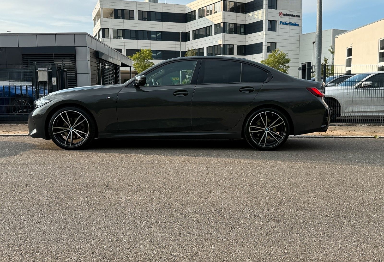 BMW 320d xD M Sport 19" ACC HuD StHzg Ad.LED Komfort foto 18