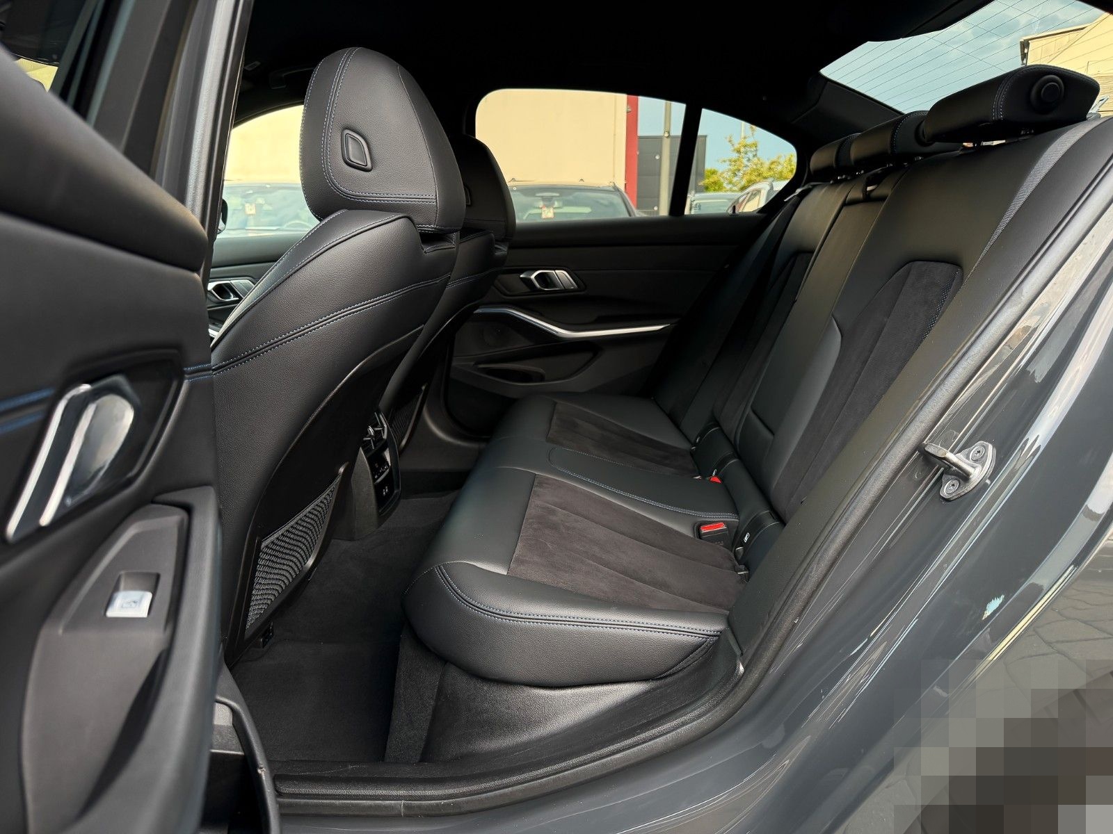 BMW 320d xD M Sport 19" ACC HuD StHzg Ad.LED Komfort foto 23