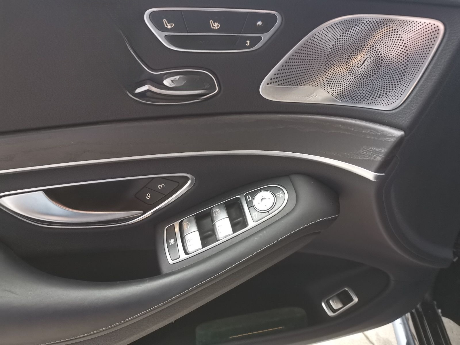 Mercedes-Benz S 560  4Matic AMG-Plus / Line Standheizung Pano foto 12