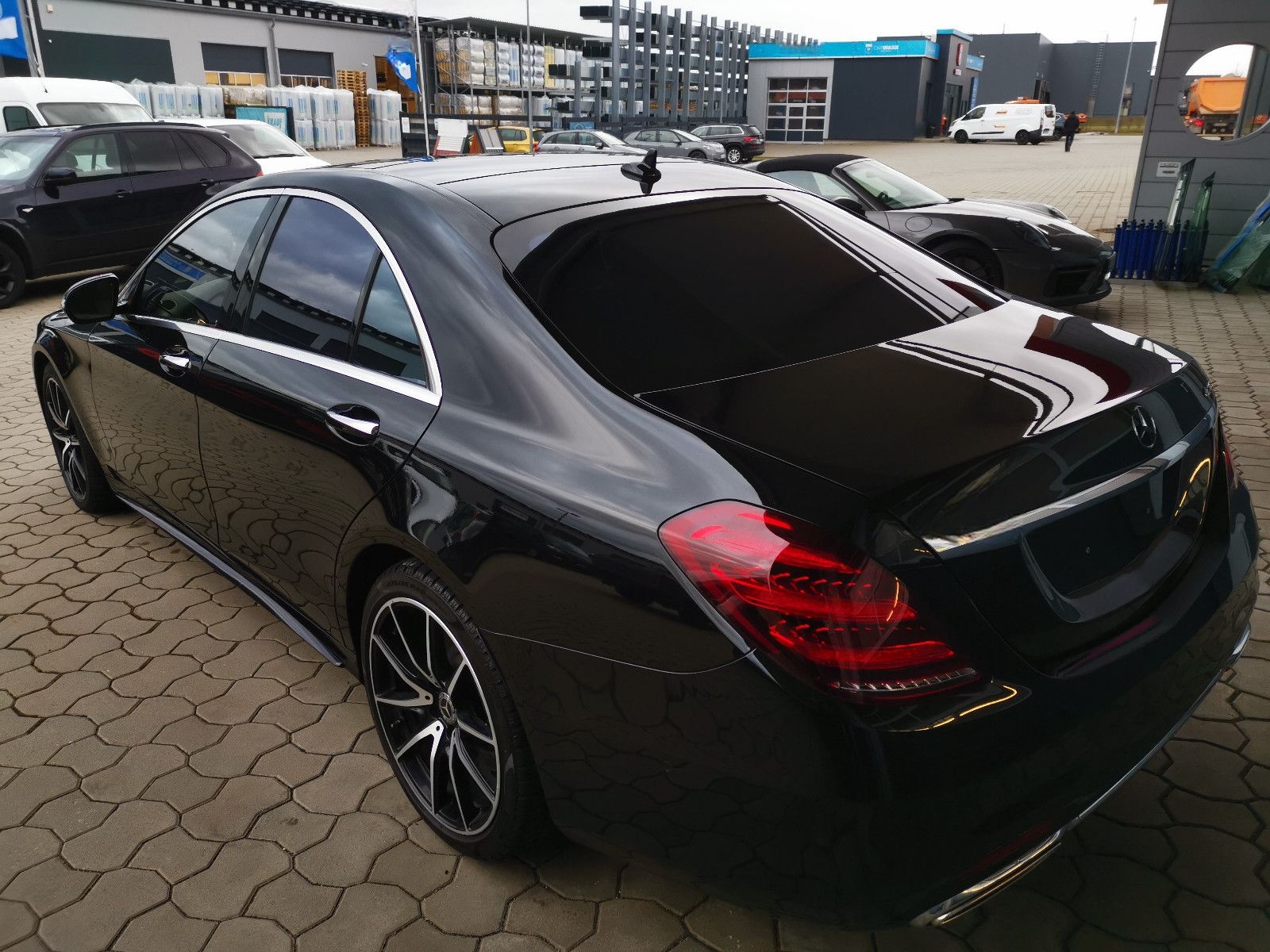 Mercedes-Benz S 560  4Matic AMG-Plus / Line Standheizung Pano foto 4