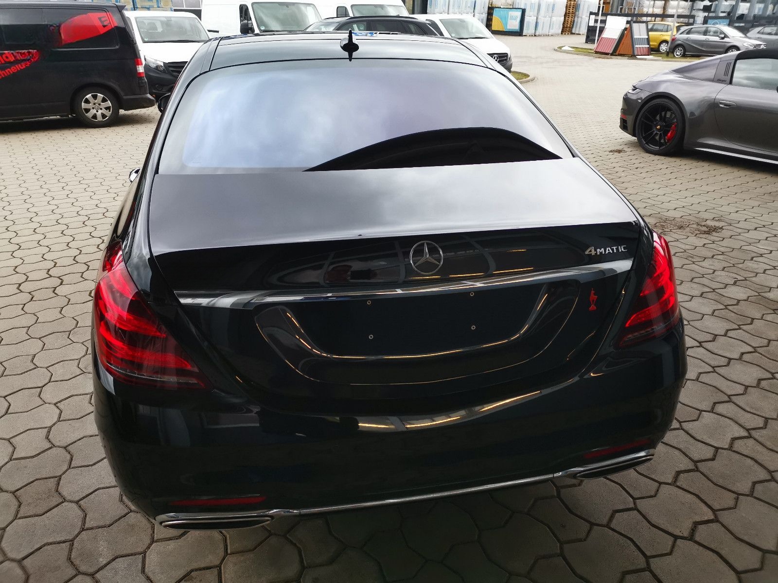 Mercedes-Benz S 560  4Matic AMG-Plus / Line Standheizung Pano foto 5