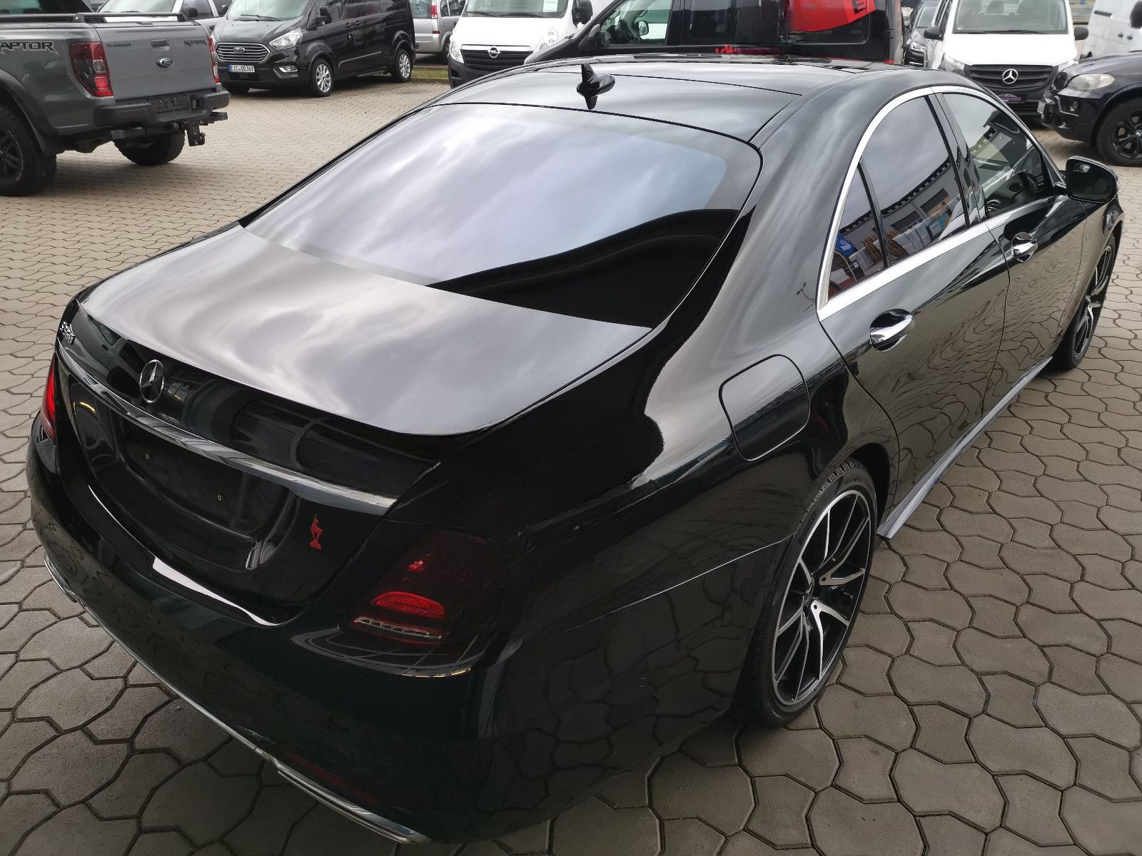 Mercedes-Benz S 560  4Matic AMG-Plus / Line Standheizung Pano foto 6