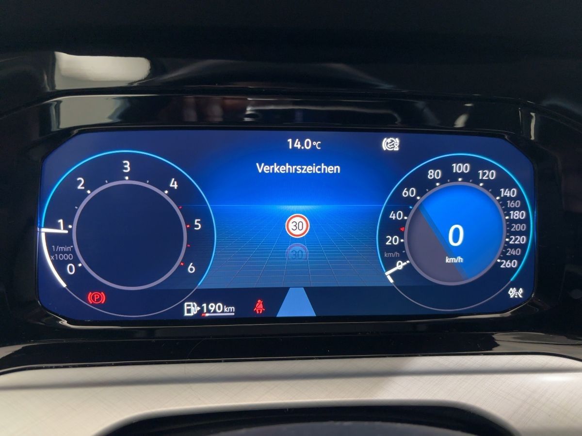 Volkswagen Golf VIII 2.0 TDI Life Navi LED PDC foto 14