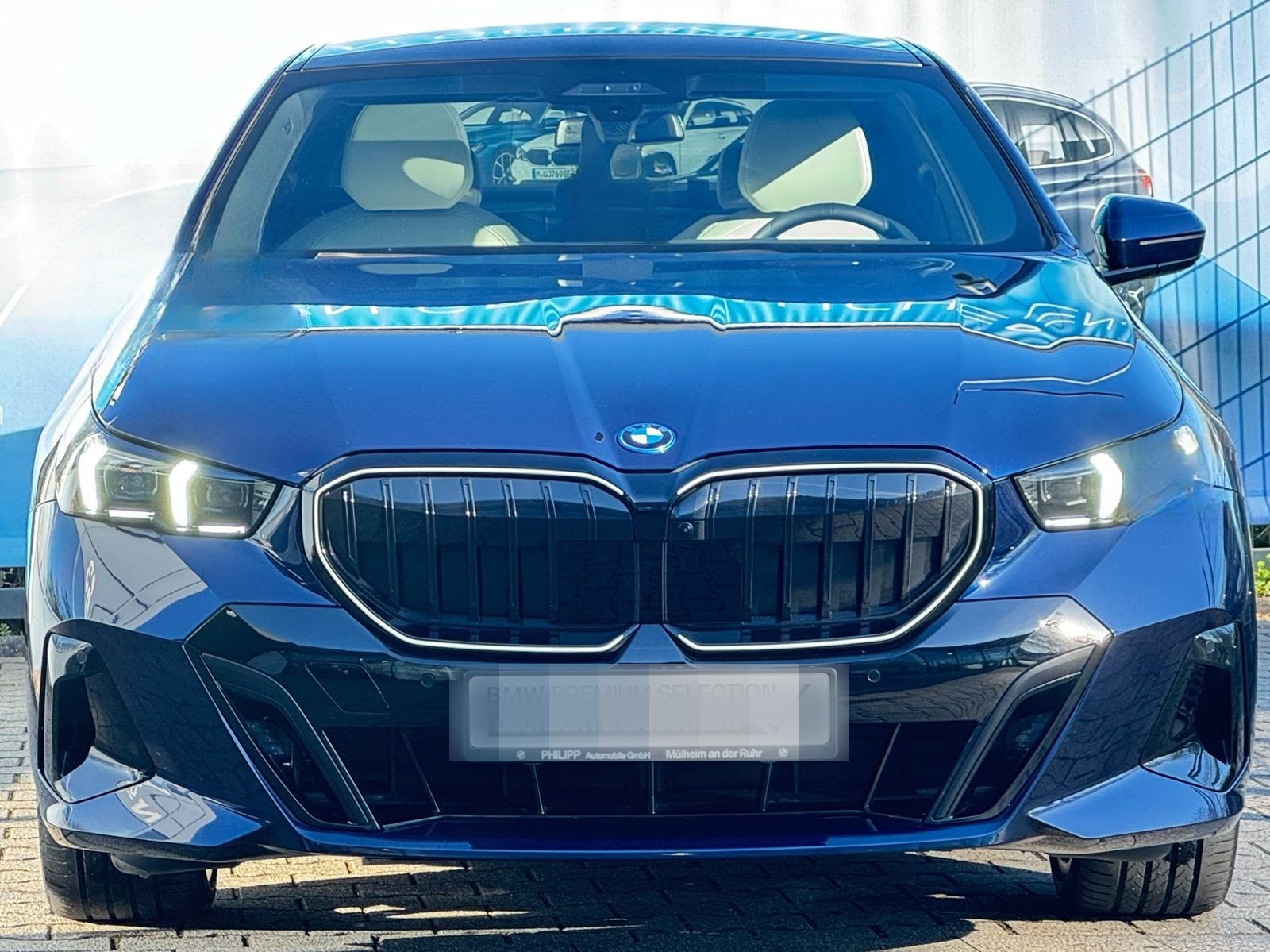 BMW 550e xDrive Limo M Sport Pro AHK PANO B&W 21" foto 23