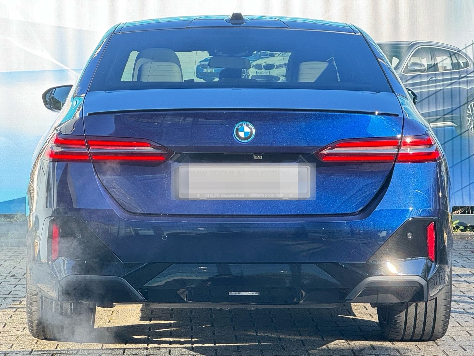 BMW 550e xDrive Limo M Sport Pro AHK PANO B&W 21" foto 24