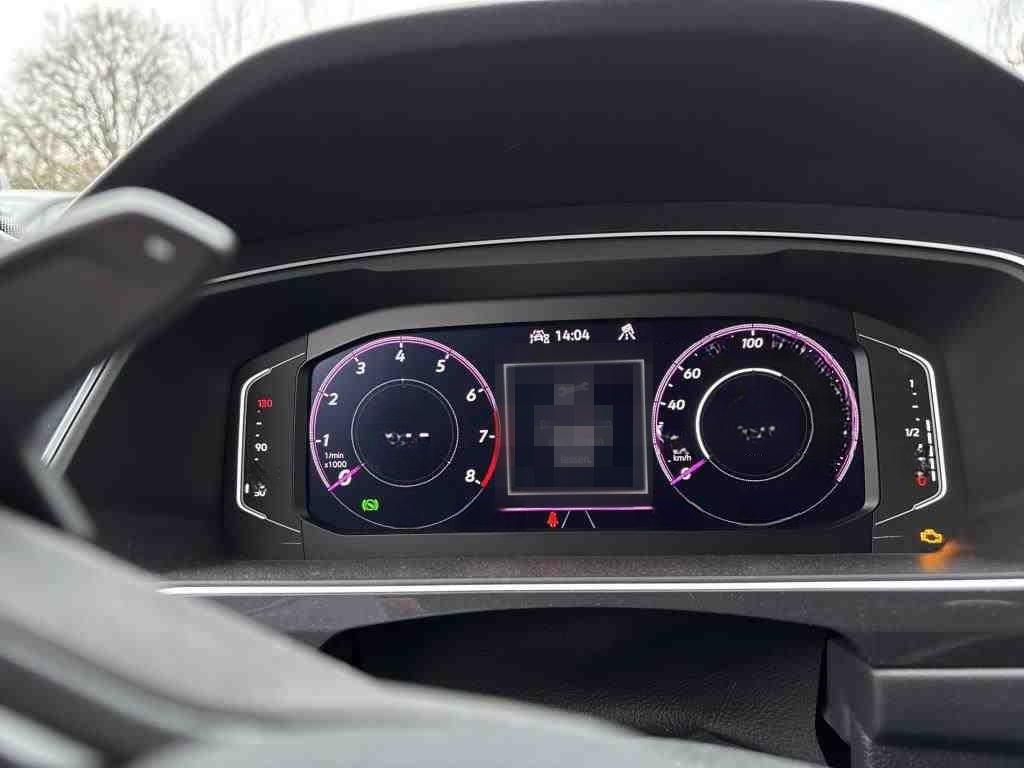 Volkswagen Tiguan R *AKRAPOVIC* HUD Pano AHK LM21 AHK Pano foto 21