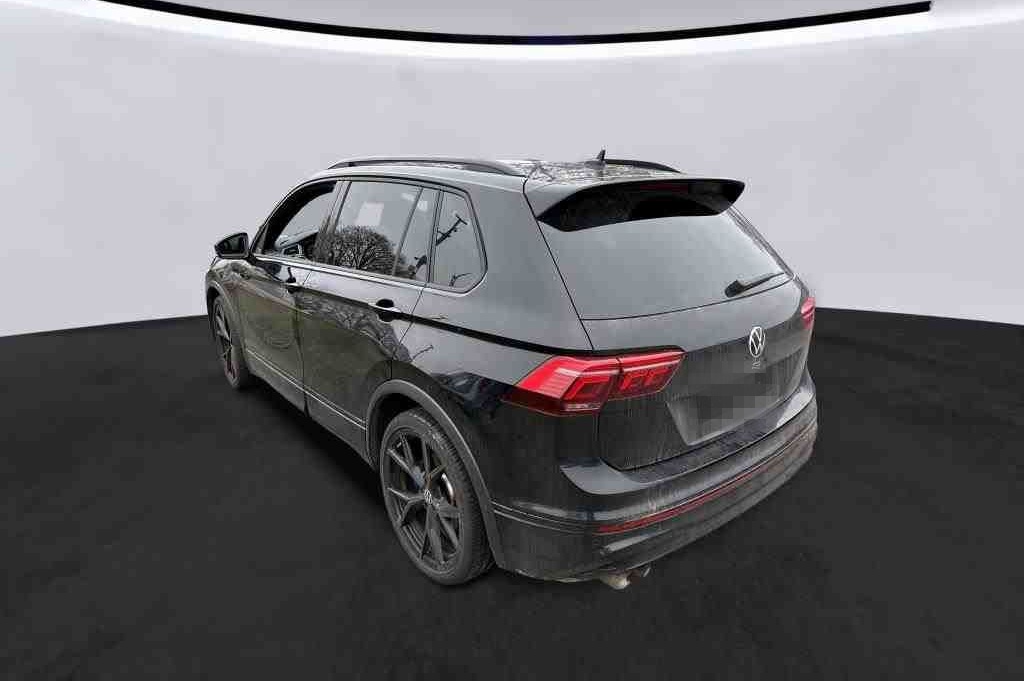 Volkswagen Tiguan R *AKRAPOVIC* HUD Pano AHK LM21 AHK Pano foto 6