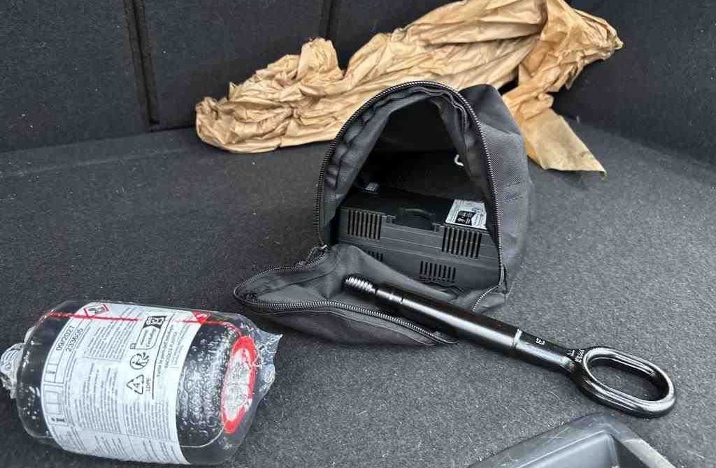 Volkswagen Tiguan R *AKRAPOVIC* HUD Pano AHK LM21 AHK Pano foto 7