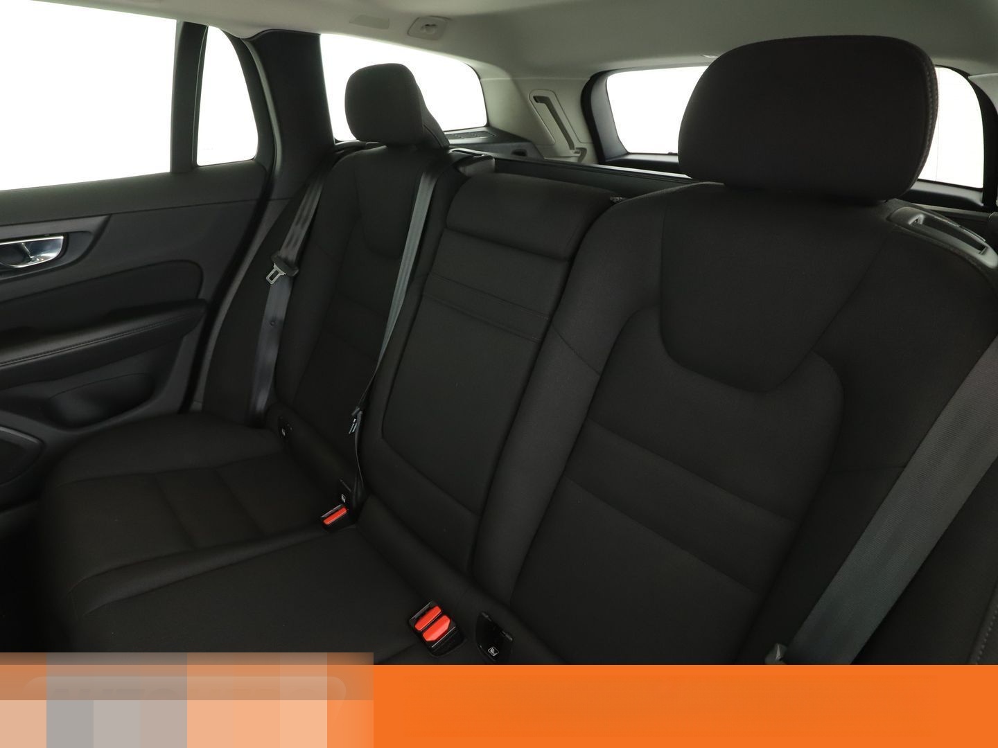 Volvo 2.0 T6 Plug-in Hybrid R Design Expression AWD foto 14