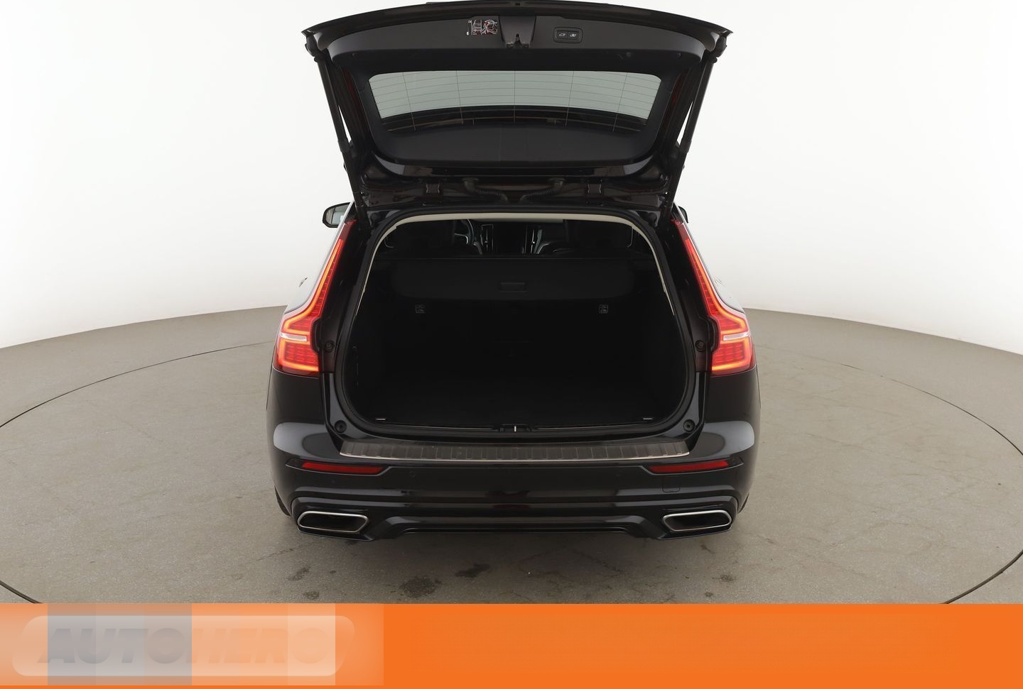 Volvo 2.0 T6 Plug-in Hybrid R Design Expression AWD foto 17